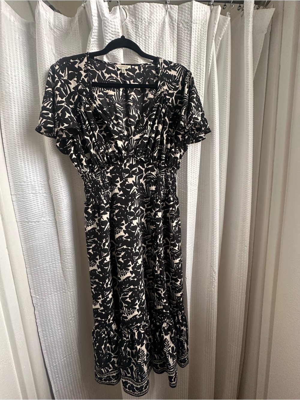 Max Studio Black Floral Print Midi Dress - Picture 2 of 4